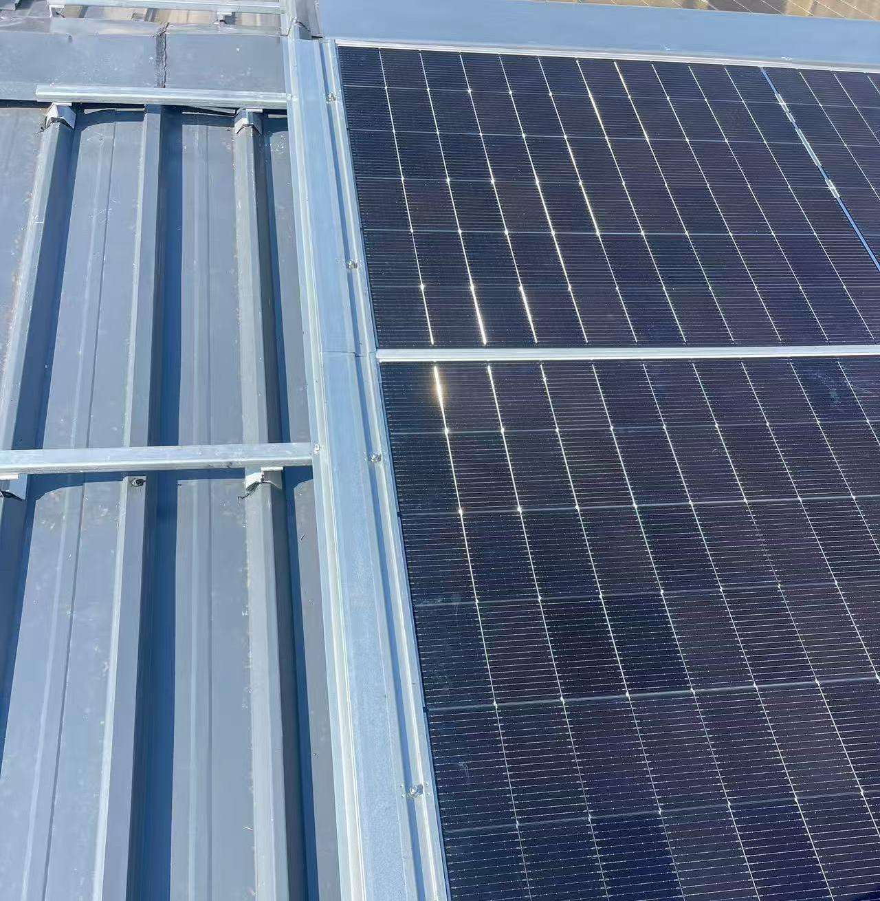 BIPV Corrugated Steel Roof Solar Mounting System