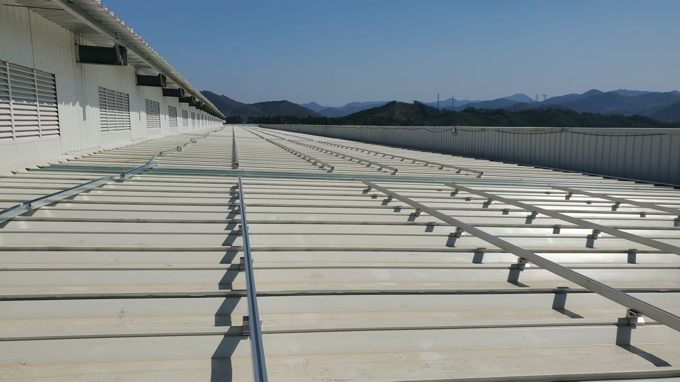 Solar Roof Aluminum Alloy Rail Mounting System